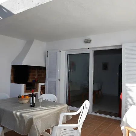 Amanecer En Port D'addaia * إيز ميركاذال